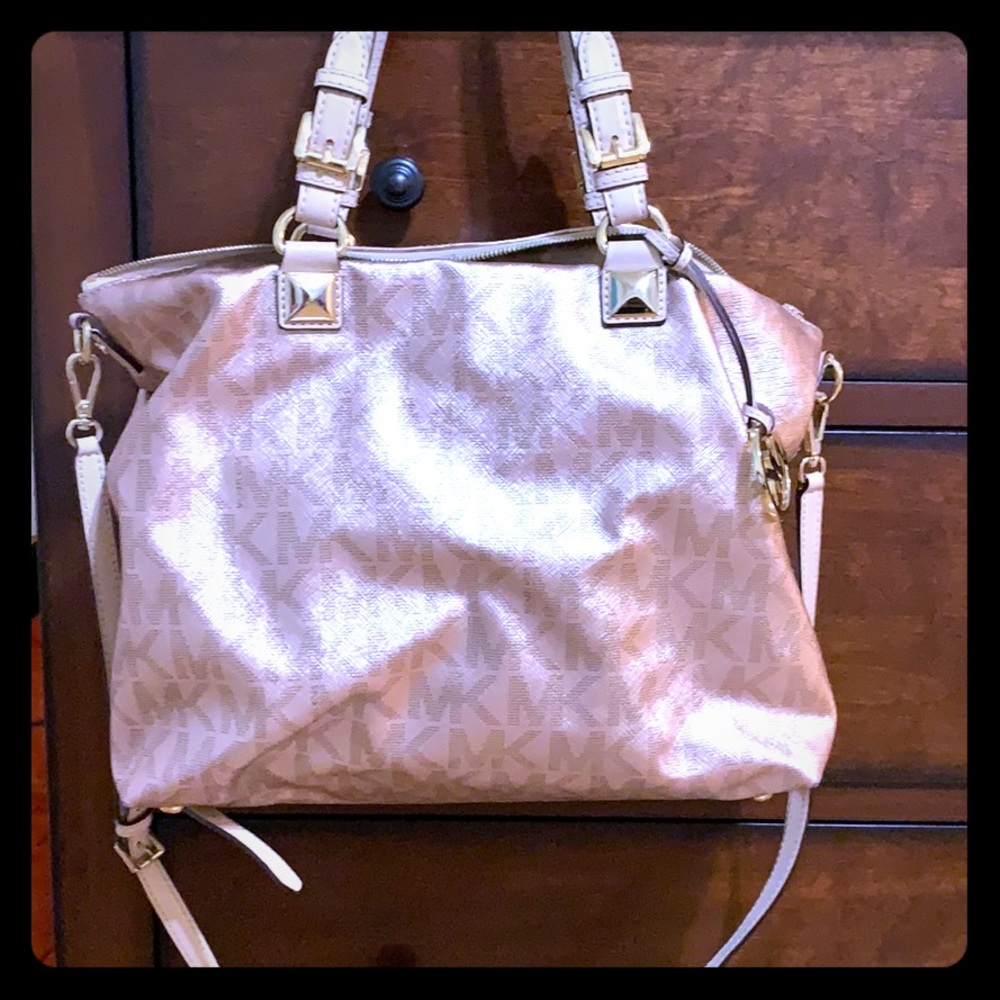 Jetset Saffino satchel in Rose Gold
